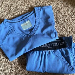 Scrub set